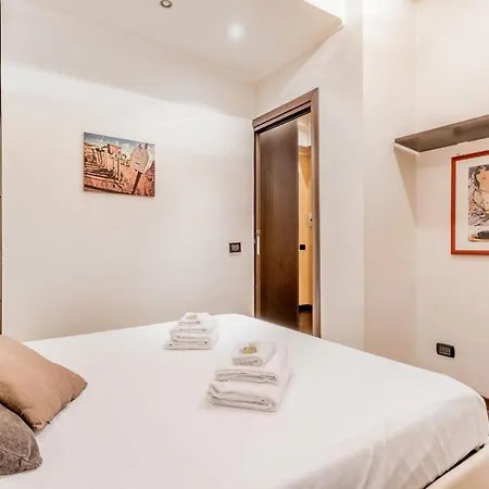 Bbhome Elegant Flat With Private Terrace Pamphili Apartmán